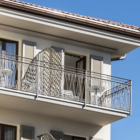 Hotel Garni Corona-3